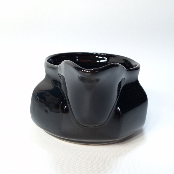 Vintage Black Octagon Shaped Gravy Boat  Dish - Picture 3 of 9